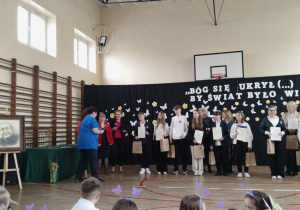 Gala Rejonowego Konkursu Recytatorskiego w SP nr 9 w Tomaszowie Maz.
