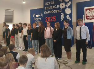 Profilaktyka przez sztukę – spektakl szkolnego teatrzyku w ramach Tygodnia Przeciwdziałania Przemocy Rówieśniczej