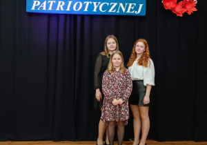 Uczestniczki konkursu (od lewej) Jowita Mazurek, Lena Pecyna, Maja Darmos