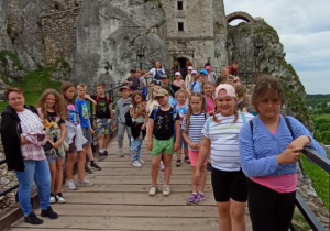 zwiedzanie zamku w Ogrodzieńcu