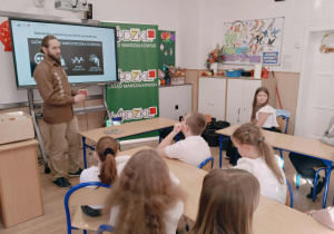 prelekcja o edukacji klimatycznej dla uczniów klas IV - VI