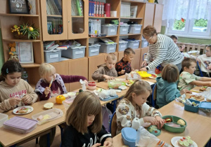 Uczniowie klasy pierwszej