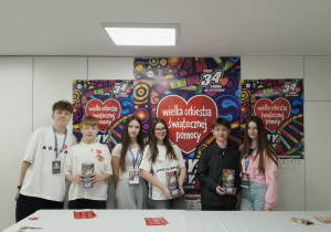 wolontariusze - Marcel Badowski, Bartłomiej Darmos, Anna Wójciak, Lena Majchrzak, Antoni Zimnicki, Amelia Chmielewska