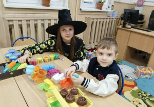 zabawy z ciastoliną