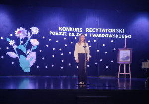 Kornelia Pecyna - uczennica kl. IV