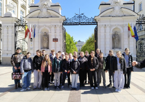 uczniowie kl. V i VI przy Uniwersytecie Warszawskim