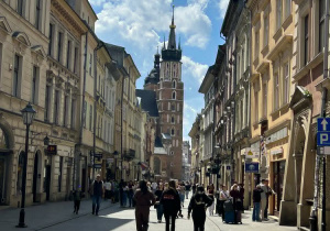 do Rynku Głównego w Krakowie