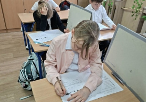 uczniowie kl. III na pierwszym swoim poważnym egzaminie