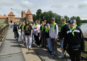 Litwa - na moście Jeziora Gelwe, w drodze do zamku w Trokach