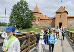 Litwa - na moście Jeziora Gelwe, w drodze do zamku