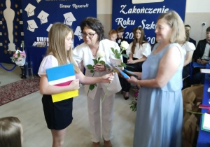 wręczenie nagród dla uczniów klas I - VII