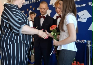 wręczenie statuetki Oskara