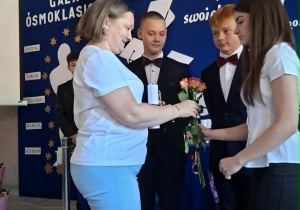 wręczenie statuetki Oskara