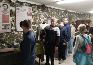 zwiedzanie wystawy "Ich historie, nasza pamięć"