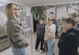 zwiedzanie wystawy "Ich historie, nasza pamięć"