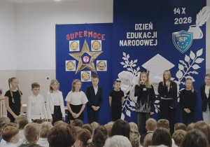 spektakl Teatrzyku Szkolnego "Myślnik"