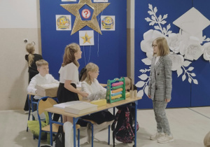 spektakl Teatrzyku Szkolnego "Myślnik"