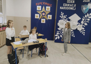 spektakl Teatrzyku Szkolnego "Myślnik"