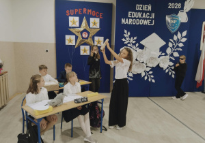 spektakl Teatrzyku Szkolnego "Myślnik"