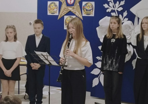 Spektakl "W poszukiwaniu supermocy nauczycieli"
